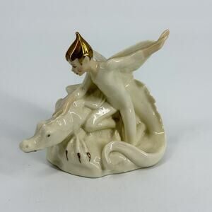 ROYAL DOULTON ENCHANTMENT COLLECTION MAGIC DRAGON FIGURINE HN 2977 Adrian Hughes